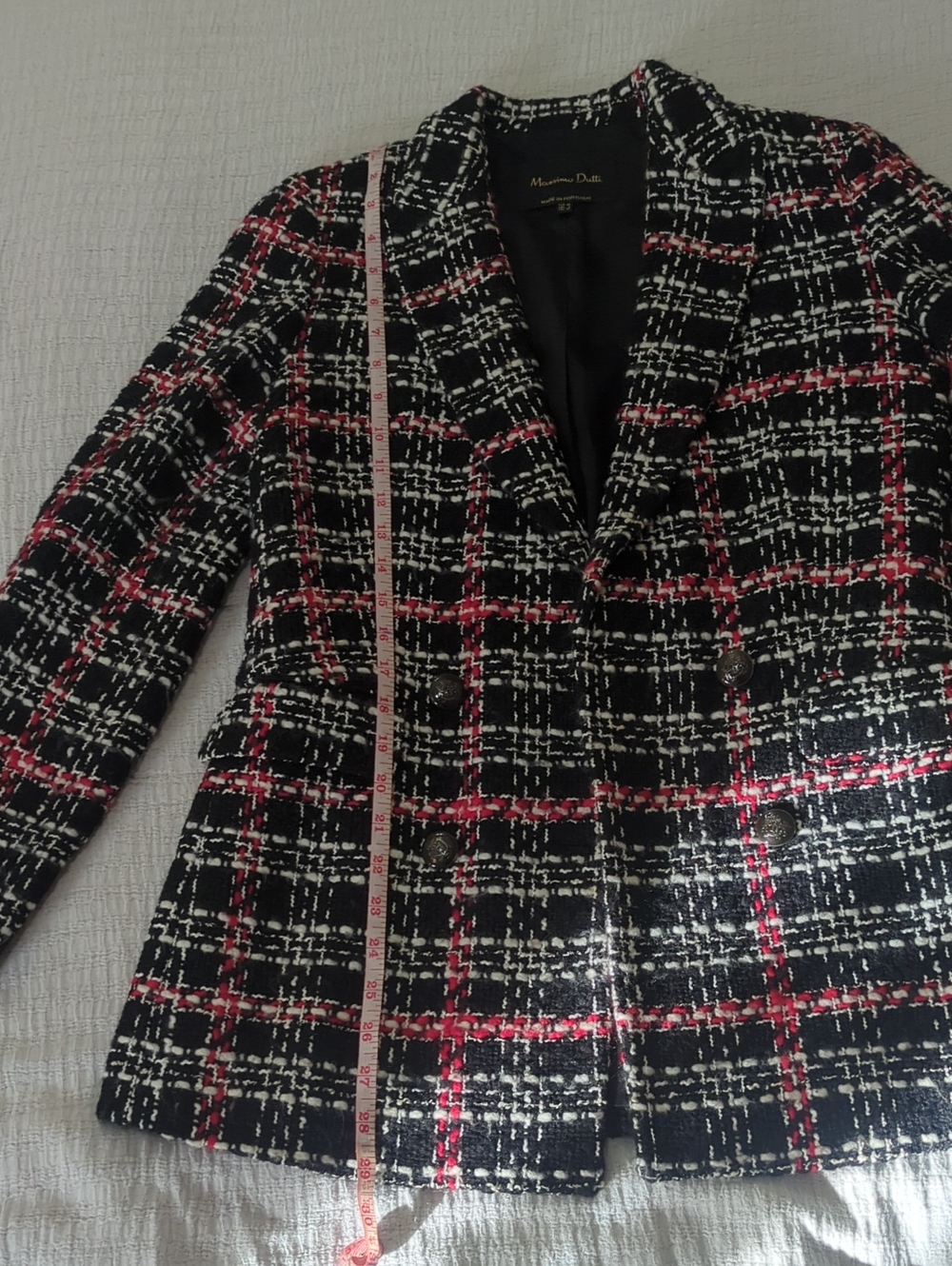 Massimo Dutti Women's Black and Red Plaid Coat - Picture 8 of 13